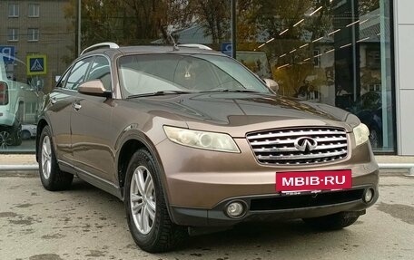 Infiniti FX I, 2004 год, 750 000 рублей, 3 фотография