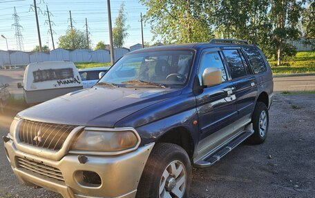 Mitsubishi Pajero Sport II рестайлинг, 2000 год, 348 000 рублей, 1 фотография