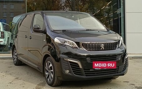 Peugeot Traveller I, 2021 год, 3 840 000 рублей, 3 фотография