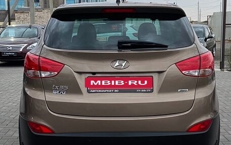 Hyundai ix35 I рестайлинг, 2014 год, 1 949 990 рублей, 4 фотография