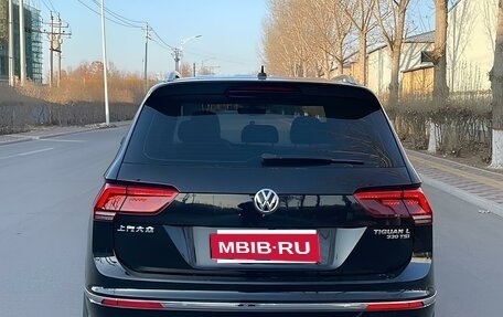 Volkswagen Tiguan II, 2020 год, 3 200 000 рублей, 4 фотография