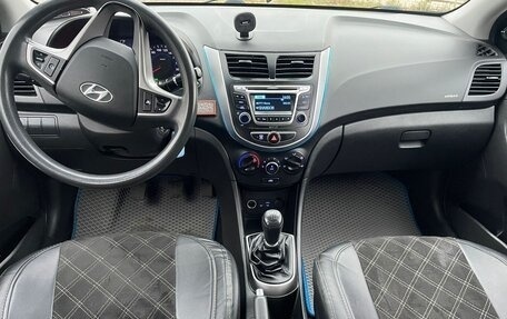 Hyundai Solaris II рестайлинг, 2016 год, 760 000 рублей, 12 фотография