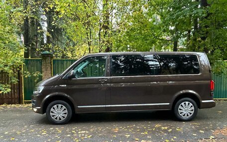 Volkswagen Caravelle T6 рестайлинг, 2018 год, 2 950 000 рублей, 10 фотография