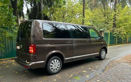 Volkswagen Caravelle T6 рестайлинг, 2018 год, 2 950 000 рублей, 9 фотография