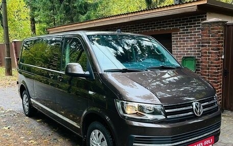 Volkswagen Caravelle T6 рестайлинг, 2018 год, 2 950 000 рублей, 24 фотография