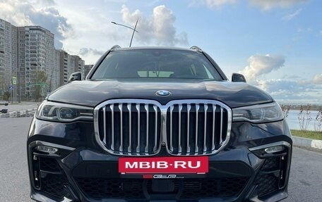 BMW X7, 2019 год, 9 000 000 рублей, 7 фотография