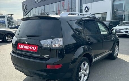 Mitsubishi Outlander III рестайлинг 3, 2007 год, 1 299 000 рублей, 4 фотография