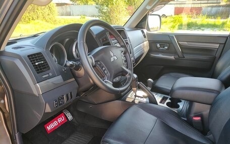 Mitsubishi Pajero IV, 2012 год, 2 300 000 рублей, 10 фотография