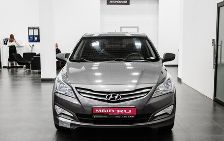 Hyundai Solaris II рестайлинг, 2016 год, 1 000 000 рублей, 2 фотография