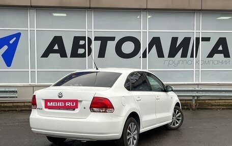 Volkswagen Polo VI (EU Market), 2012 год, 722 000 рублей, 2 фотография