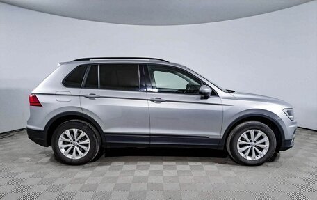 Volkswagen Tiguan II, 2018 год, 2 480 800 рублей, 4 фотография