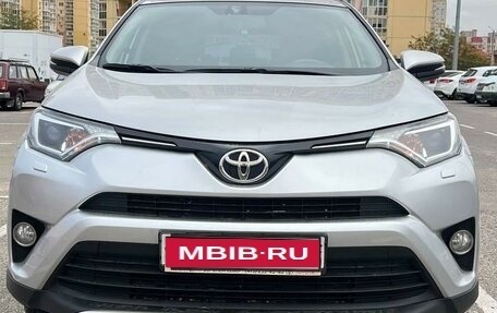 Toyota RAV4, 2016 год, 2 650 000 рублей, 1 фотография