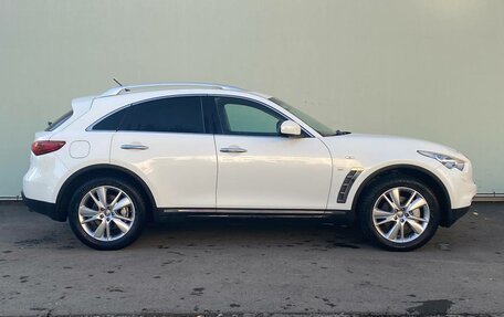 Infiniti QX70, 2013 год, 2 679 000 рублей, 6 фотография