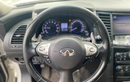 Infiniti QX70, 2013 год, 2 679 000 рублей, 9 фотография