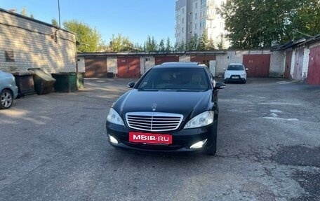 Mercedes-Benz S-Класс, 2005 год, 1 220 000 рублей, 31 фотография