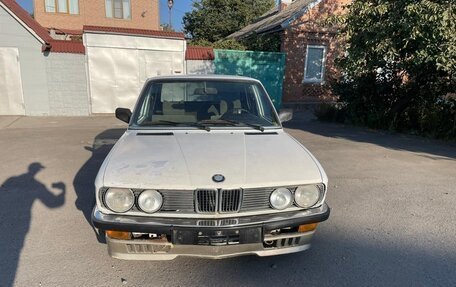 BMW 5 серия, 1983 год, 649 000 рублей, 7 фотография