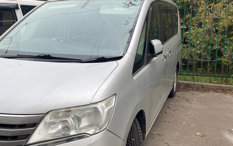 Nissan Serena IV, 2011 год, 1 000 000 рублей, 4 фотография