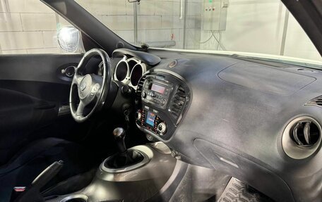 Nissan Juke II, 2012 год, 949 000 рублей, 12 фотография