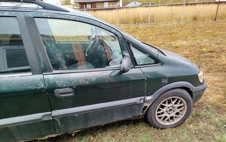 Opel Zafira A рестайлинг, 1999 год, 100 000 рублей, 4 фотография