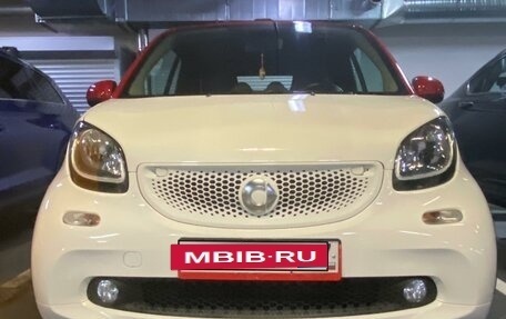 Smart Fortwo III, 2016 год, 1 250 000 рублей, 8 фотография