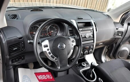 Nissan X-Trail, 2010 год, 1 400 000 рублей, 9 фотография