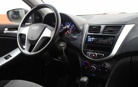 Hyundai Solaris II рестайлинг, 2014 год, 720 000 рублей, 15 фотография