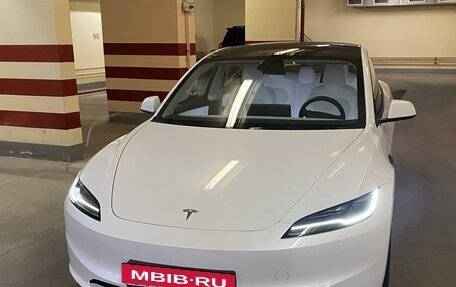 Tesla Model 3 I, 2023 год, 6 800 000 рублей, 3 фотография