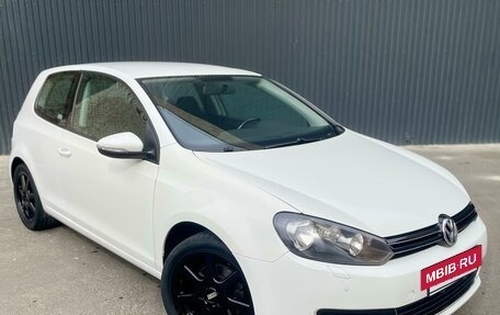 Volkswagen Golf VI, 2011 год, 925 000 рублей, 2 фотография