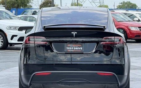 Tesla Model X I, 2023 год, 10 477 000 рублей, 6 фотография