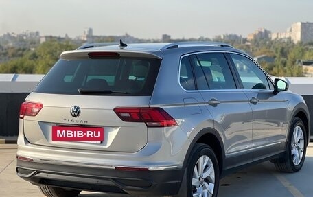 Volkswagen Tiguan II, 2021 год, 2 970 000 рублей, 3 фотография