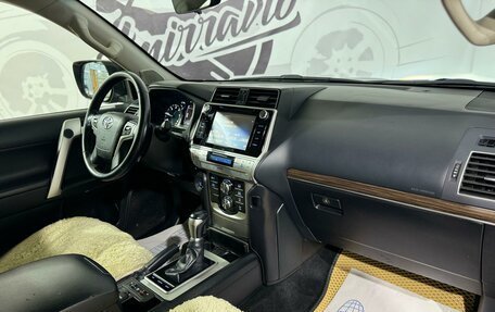 Toyota Land Cruiser Prado 150 рестайлинг 2, 2017 год, 4 999 000 рублей, 11 фотография