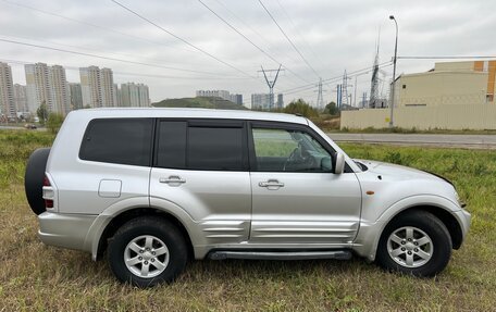 Mitsubishi Pajero III рестайлинг, 2001 год, 995 000 рублей, 4 фотография