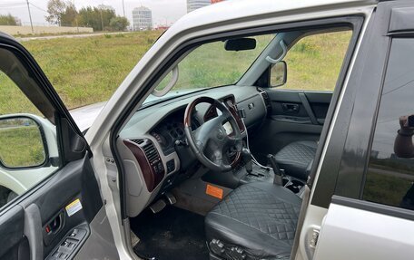 Mitsubishi Pajero III рестайлинг, 2001 год, 995 000 рублей, 6 фотография