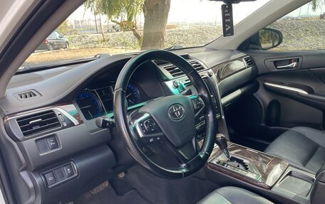 Toyota Camry, 2015 год, 2 200 000 рублей, 11 фотография