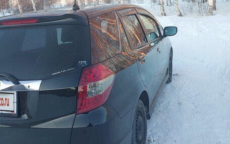 Honda Fit Shuttle I рестайлинг, 2012 год, 1 350 000 рублей, 10 фотография