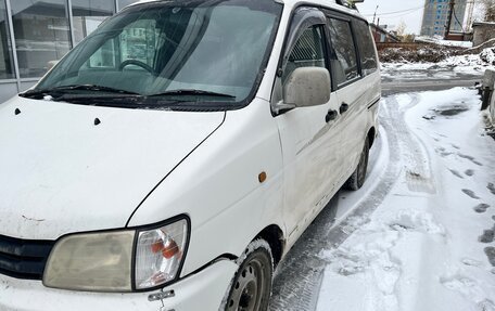 Toyota Lite Ace IV, 1997 год, 400 000 рублей, 3 фотография