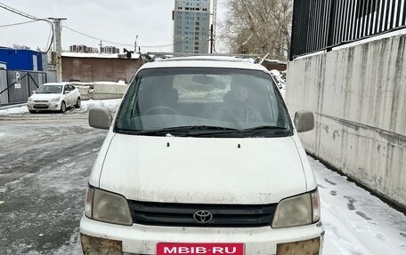 Toyota Lite Ace IV, 1997 год, 400 000 рублей, 4 фотография