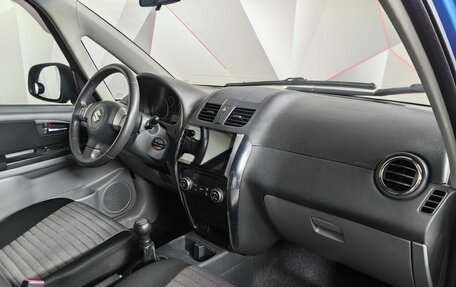 Suzuki SX4 II рестайлинг, 2010 год, 719 000 рублей, 9 фотография