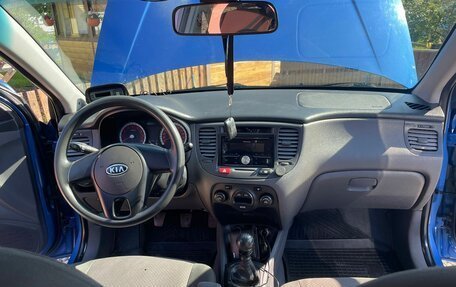 KIA Rio II, 2010 год, 825 000 рублей, 18 фотография