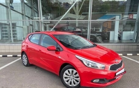 KIA cee'd III, 2015 год, 1 035 000 рублей, 3 фотография