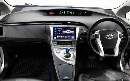 Toyota Prius, 2012 год, 1 579 000 рублей, 7 фотография