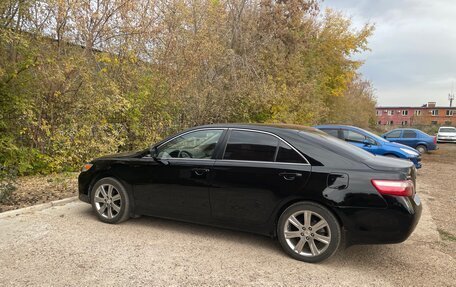 Toyota Camry, 2010 год, 1 400 000 рублей, 7 фотография