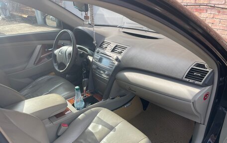 Toyota Camry, 2010 год, 1 400 000 рублей, 9 фотография