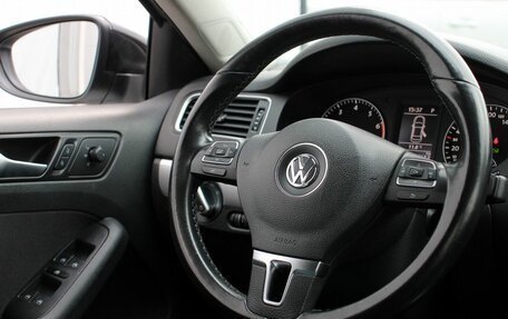 Volkswagen Jetta VI, 2013 год, 1 247 000 рублей, 11 фотография