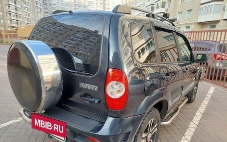 Chevrolet Niva I рестайлинг, 2012 год, 610 000 рублей, 5 фотография