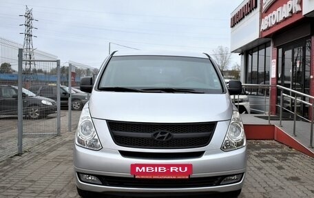 Hyundai Grand Starex Grand Starex I рестайлинг 2, 2008 год, 1 769 000 рублей, 2 фотография