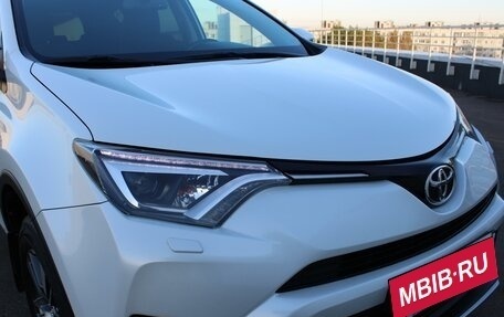 Toyota RAV4, 2019 год, 2 999 000 рублей, 39 фотография