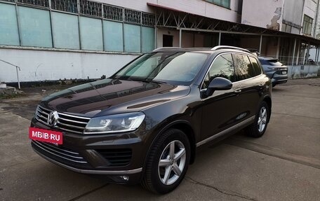 Volkswagen Touareg III, 2015 год, 3 690 000 рублей, 7 фотография