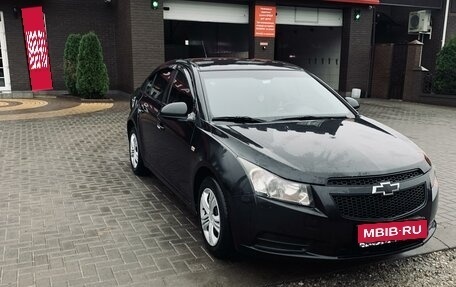 Chevrolet Cruze II, 2011 год, 715 000 рублей, 7 фотография