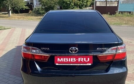 Toyota Camry, 2015 год, 2 050 000 рублей, 14 фотография